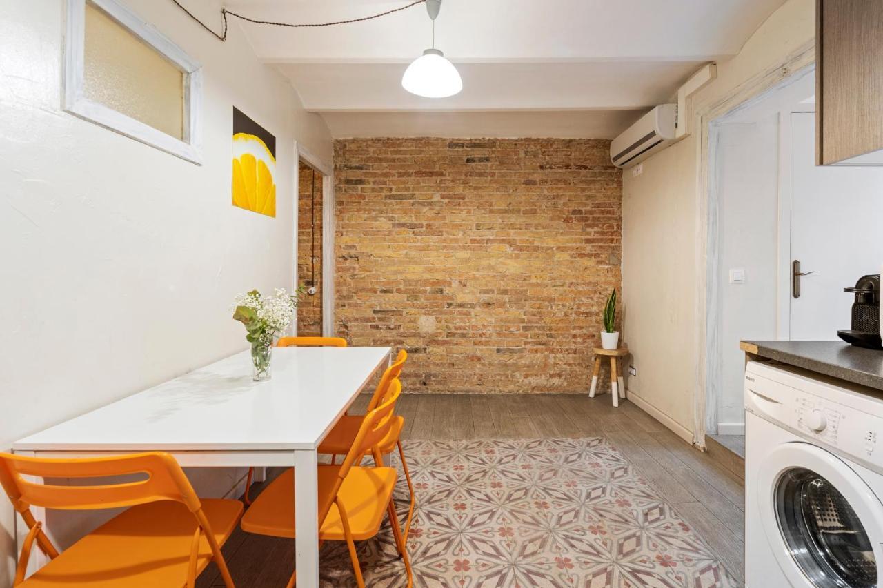 Апартаменты Flateli Poble Sec Барселона Экстерьер фото