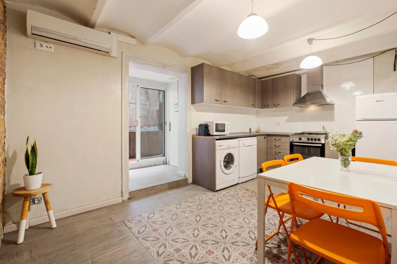 Апартаменты Flateli Poble Sec Барселона Экстерьер фото